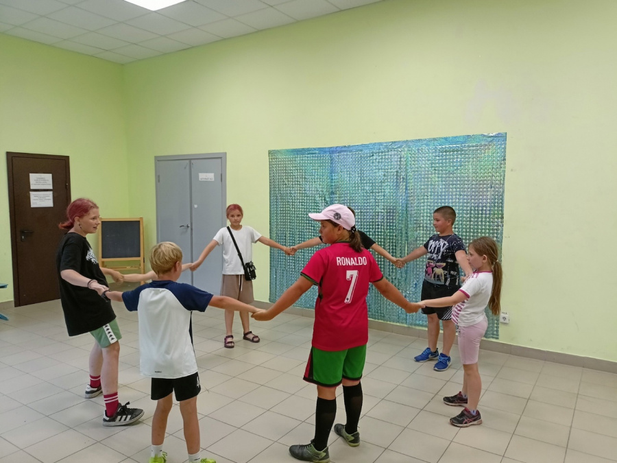 18 июля в Станционном СДК состоялась познавательная программа «Русские народные, игры хороводные».